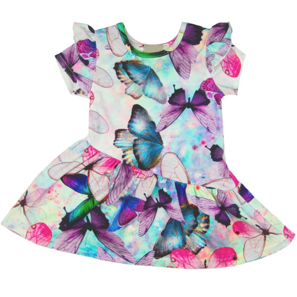 pastelowa sukienka z falbankami krótki rękaw w motyle