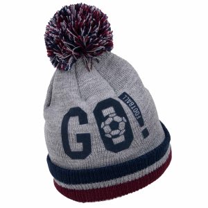 szara czapka dziecięca na zimę z napisem GO! FOOTBALL i wstawkami granat i bordo dla chłopca ciuchciuch
