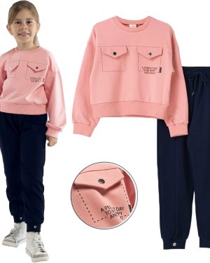 dres komplet ocieplany dla dziewczynki bluza różowa z napisami i granatowe spodnie dresowe ze sznurkiem do regulacji ciepły przytulny jesień zima z meszkiem dziewczęcy