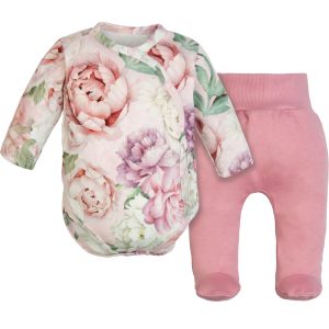 komplet niemowlęcy piwonie wyprawka dla dziewczynki body kopertowe długi rękaw w piwonie oraz gładkie półśpiochy spodenki pudrowy róż bawełniane mrofi ciuchciuch