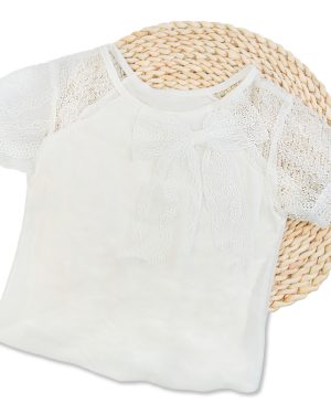 śmietankowa ecru off-white bluzka bluzeczka krótki rękaw z koronką i kokardą wizytowa elegancka dla dziewczynki