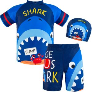 kostium strój kąpielowy trzyczęściowy ze wzorem w rekiny shark niebieski na plaże na basen na wakacje w kolorze niebieskim dla chłopca szorty czepek koszulka